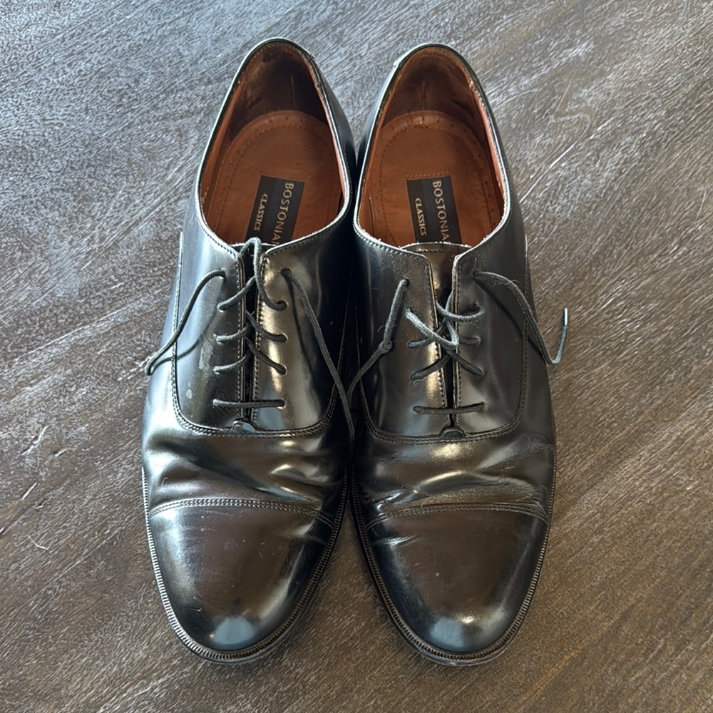 Bostonian Black Leather Men's Oxford